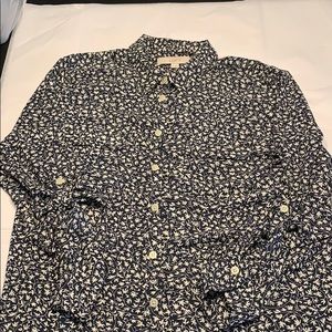 Ann Taylor Loft Black Patterned Blouse / Size M